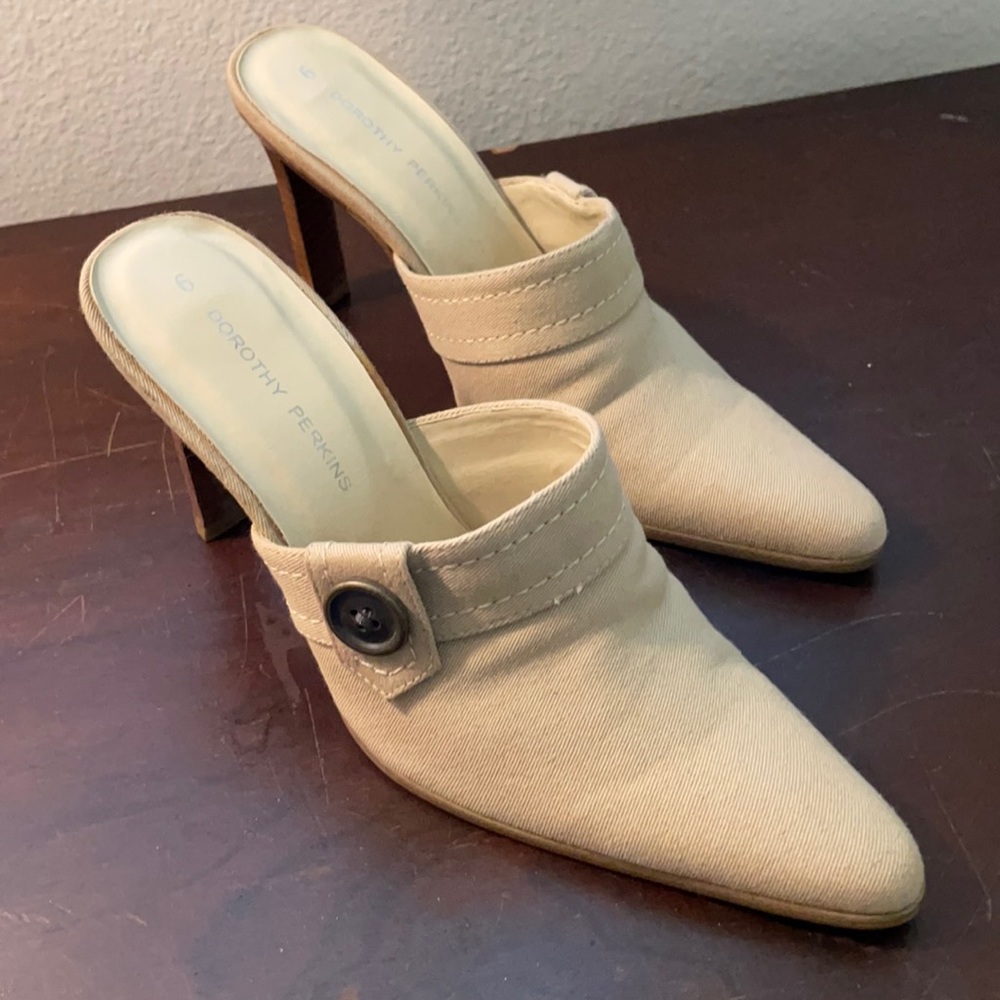 Canvas slide in - heeled dress shoe